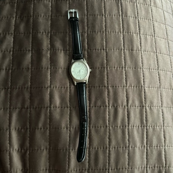 Hello Kitty by Sanrio Watch - Picture 3 of 4